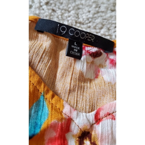 19 Cooper Top - Stitch Fix - Picture 3 of 4